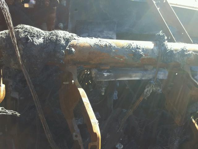 3C6UR5HJ9HG519239 - 2017 RAM 2500 ST WHITE photo 8