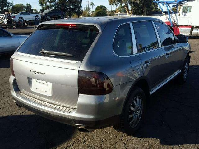 WP1AA29P54LA23287 - 2004 PORSCHE CAYENNE GRAY photo 4