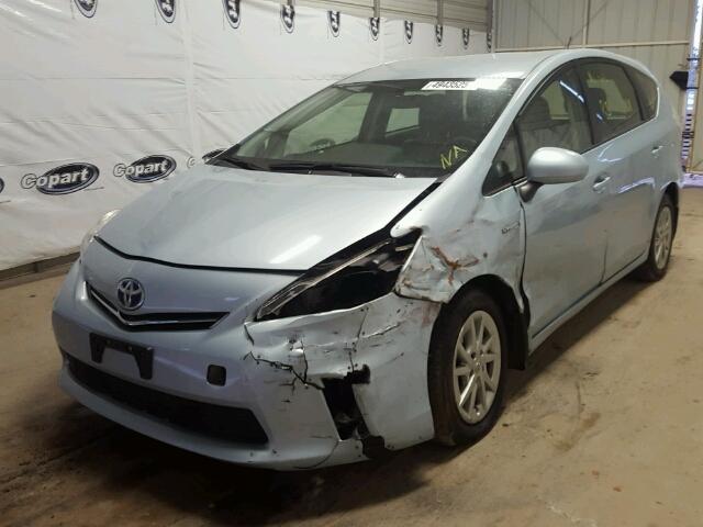 JTDZN3EU4C3147818 - 2012 TOYOTA PRIUS V SILVER photo 2