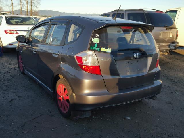 JHMGE8H5XDC067982 - 2013 HONDA FIT SPORT GRAY photo 3