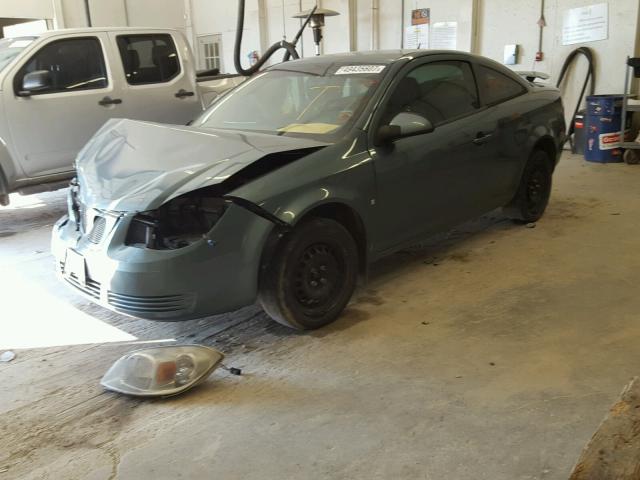 1G2AL18H497136801 - 2009 PONTIAC G5 GREEN photo 2