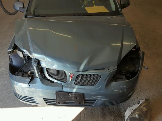 1G2AL18H497136801 - 2009 PONTIAC G5 GREEN photo 7