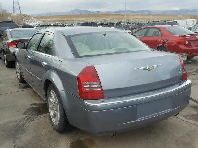 2C3KA63H76H357095 - 2006 CHRYSLER 300C BLUE photo 3