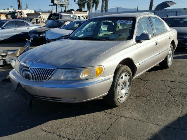 1LNHM97V1XY700260 - 1999 LINCOLN CONTINENTA SILVER photo 2