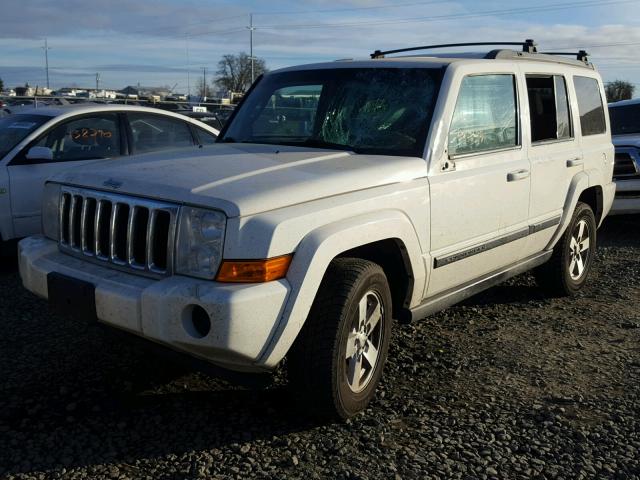 1J8HG48K37C611539 - 2007 JEEP COMMANDER WHITE photo 2