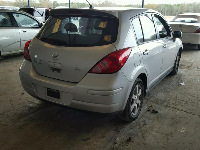 3N1BC13E97L441655 - 2007 NISSAN VERSA S SILVER photo 4