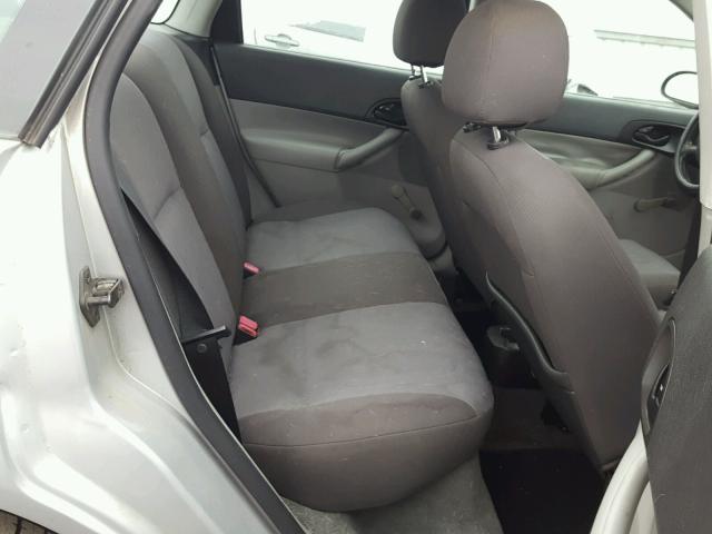 1FAFP34N97W316152 - 2007 FORD FOCUS ZX4 GRAY photo 6
