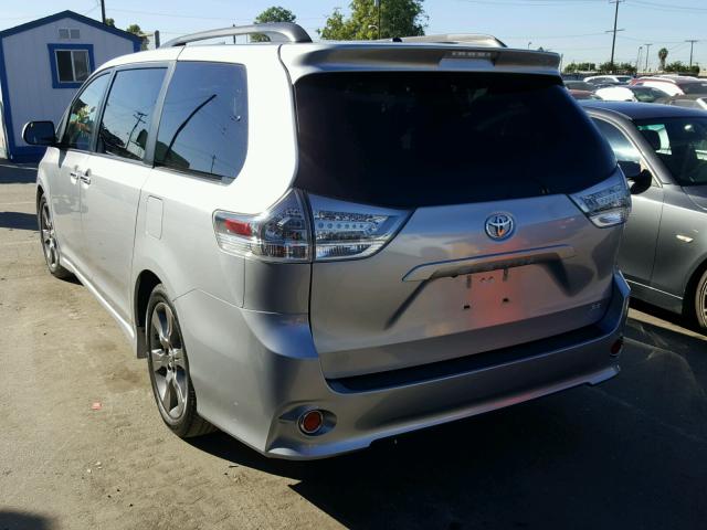 5TDXK3DC9FS656699 - 2015 TOYOTA SIENNA SPO SILVER photo 3