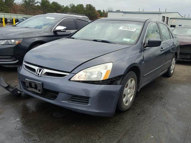 1HGCM56437A217122 - 2007 HONDA ACCORD LX GRAY photo 2