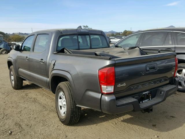 3TMCZ5AN9HM060040 - 2017 TOYOTA TACOMA DOU GRAY photo 3