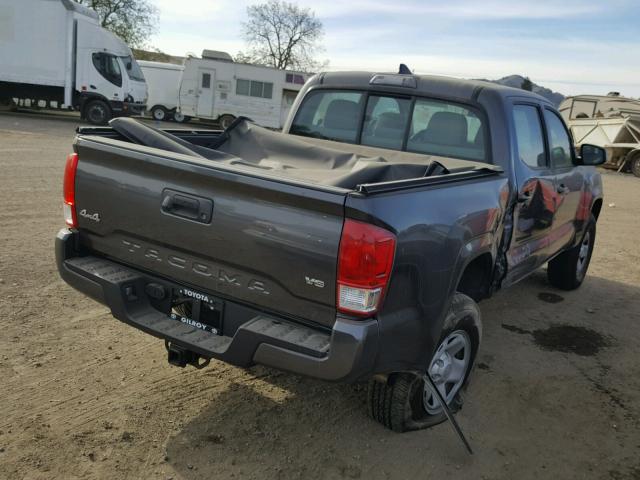 3TMCZ5AN9HM060040 - 2017 TOYOTA TACOMA DOU GRAY photo 4