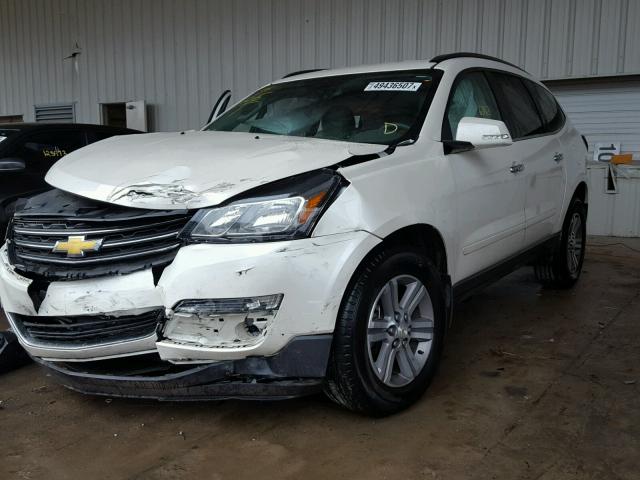 1GNKRHKD5FJ323192 - 2015 CHEVROLET TRAVERSE L WHITE photo 2