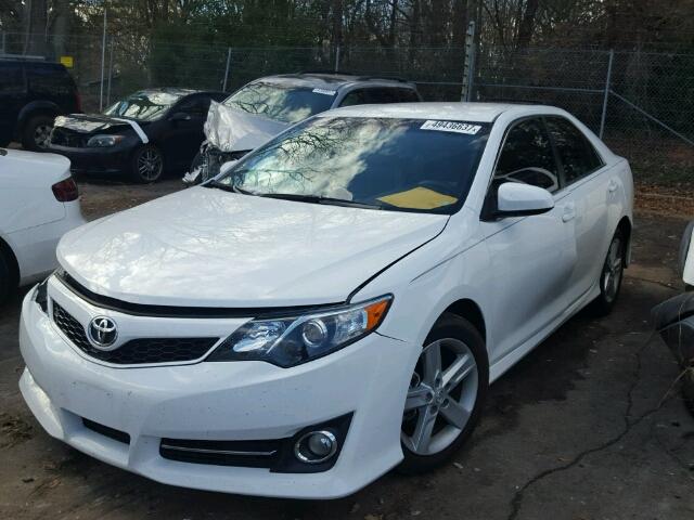 4T1BF1FK6CU559163 - 2012 TOYOTA CAMRY BASE WHITE photo 2