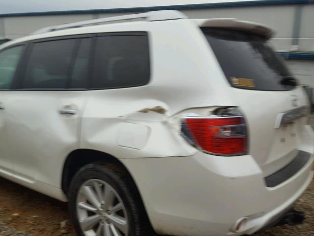 JTEJW3EH7A2039575 - 2010 TOYOTA HIGHLANDER WHITE photo 9