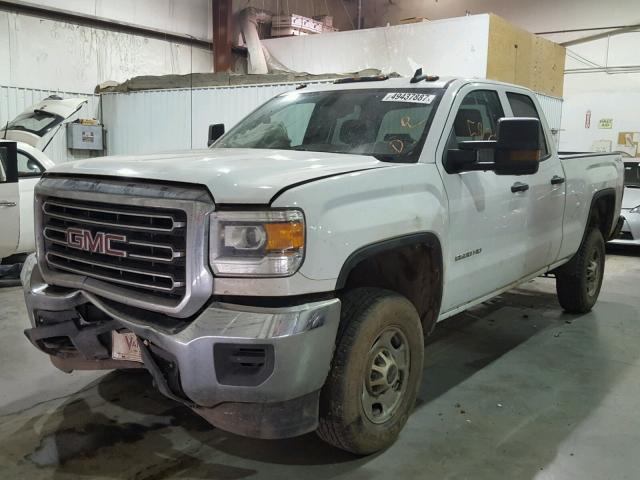 1GT22XEG6FZ558019 - 2015 GMC SIERRA K25 WHITE photo 2