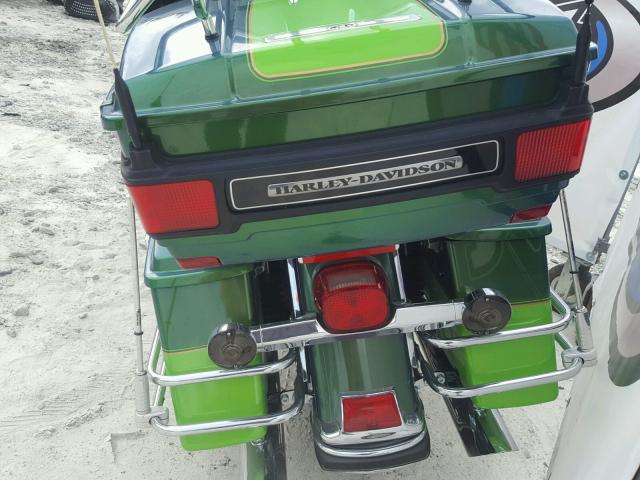 1HD1FC4127Y707232 - 2007 HARLEY-DAVIDSON FLHTCUI Жасыл фото 9