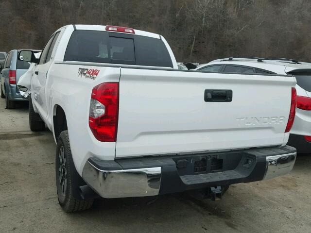 5TFUY5F13GX531881 - 2016 TOYOTA TUNDRA DOU WHITE photo 3