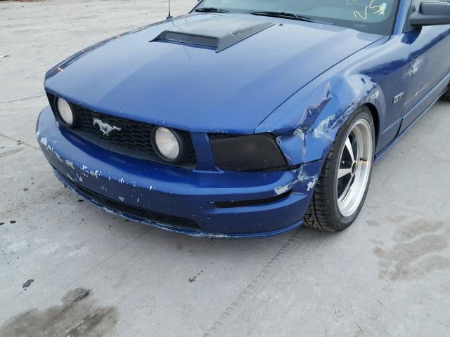 1ZVFT82HX55153883 - 2005 FORD MUSTANG GT BLUE photo 9