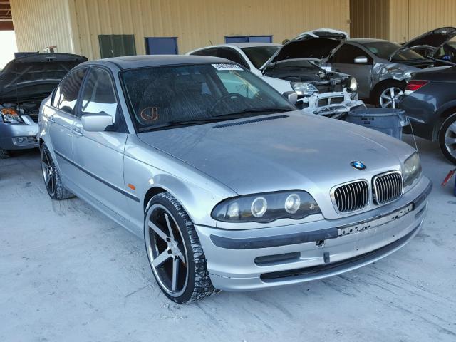 WBAAM3343YCA91154 - 2000 BMW 323 I SILVER photo 1