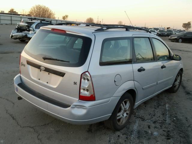 1FAHP36301W161194 - 2001 FORD FOCUS SE SILVER photo 4