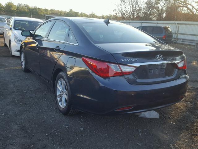 5NPEB4AC2DH755935 - 2013 HYUNDAI SONATA GLS BLUE photo 3