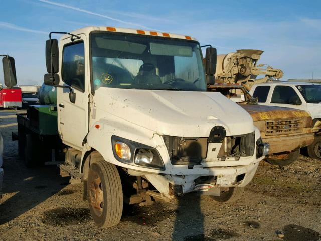 5PVNC6JM852S10519 - 2005 HINO HINO 185 WHITE photo 1