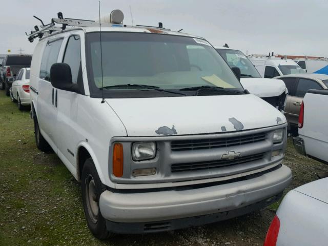 1GCFG25W0Y1141140 - 2000 CHEVROLET EXPRESS G2 WHITE photo 1