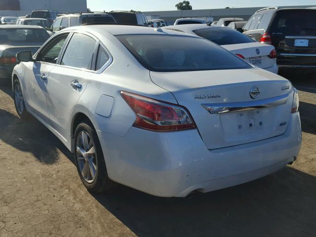 1N4AL3AP9DN502643 - 2013 NISSAN ALTIMA 2.5 WHITE photo 3