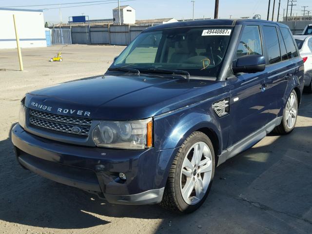 SALSK2D40DA805159 - 2013 LAND ROVER RANGE ROVE BLUE photo 2