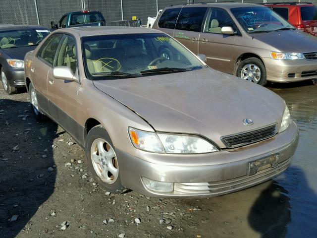 JT8BF28GXX5070833 - 1999 LEXUS ES 300 BEIGE photo 1