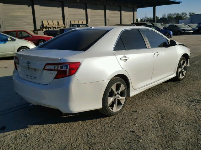 4T1BF1FK5CU623595 - 2012 TOYOTA CAMRY BASE WHITE photo 4