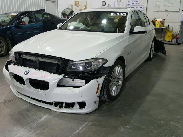 WBA5A7C58FD627854 - 2015 BMW 528 XI WHITE photo 2