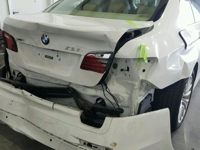 WBA5A7C58FD627854 - 2015 BMW 528 XI Blanc photo 9