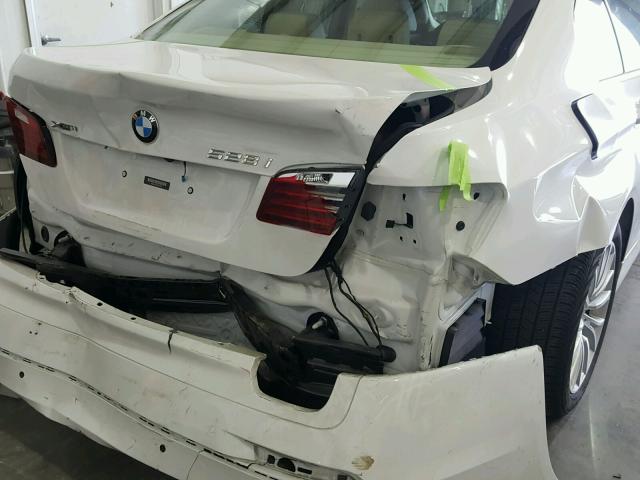 WBA5A7C58FD627854 - 2015 BMW 528 XI WHITE photo 9