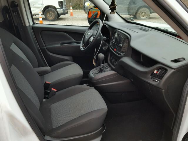 ZFBERFAT5G6B31011 - 2016 RAM PROMASTER 白色 照片 5