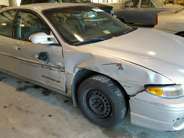 1G2WK52J82F257242 - 2002 PONTIAC GRAND PRIX SILVER photo 9