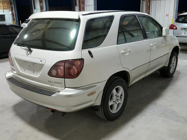 JT6HF10U5X0095375 - 1999 LEXUS RX 300 WHITE photo 4