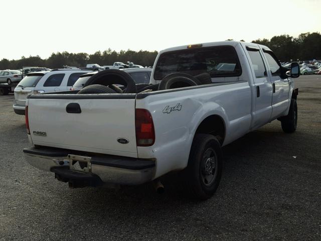 1FTSW21557EB36439 - 2007 FORD F250 SUPER WHITE photo 4