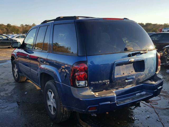 1GNDS13S152384744 - 2005 CHEVROLET TRAILBLAZE BLUE photo 3