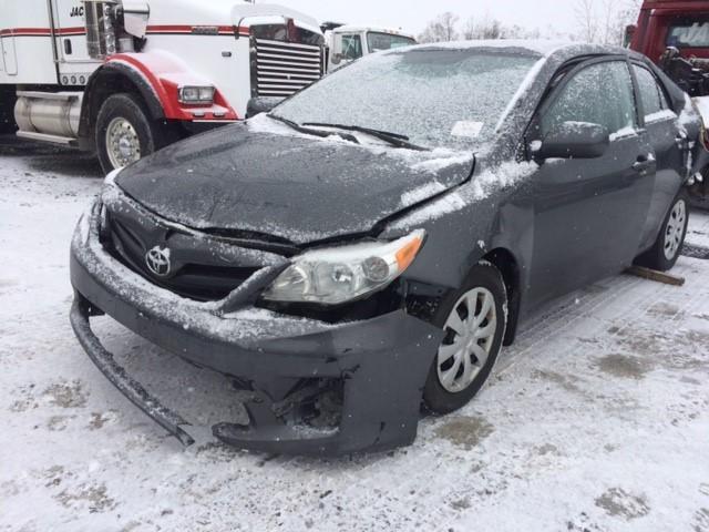 2T1BU4EE5CC840018 - 2012 TOYOTA COROLLA BA GRAY photo 2