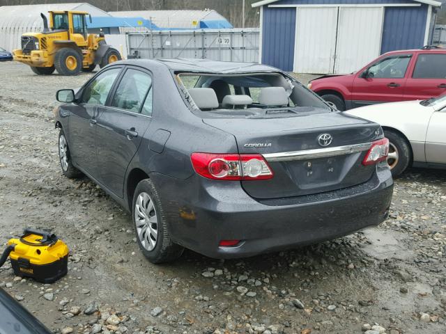 2T1BU4EE0DC962173 - 2013 TOYOTA COROLLA BA GRAY photo 3