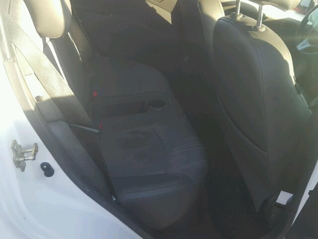 KL8CD6S95DC512172 - 2013 CHEVROLET SPARK 1LT Белый фото 6