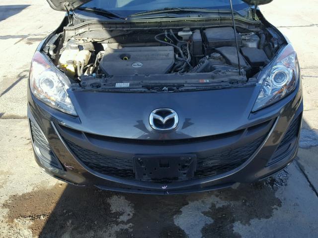 JM1BL1VF5B1426878 - 2011 MAZDA 3 I CHARCOAL photo 7