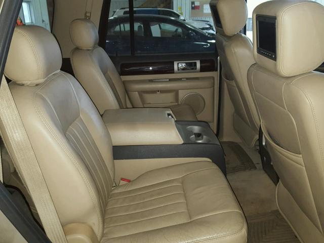 5LMFU27546LJ09220 - 2006 LINCOLN NAVIGATOR GOLD photo 6