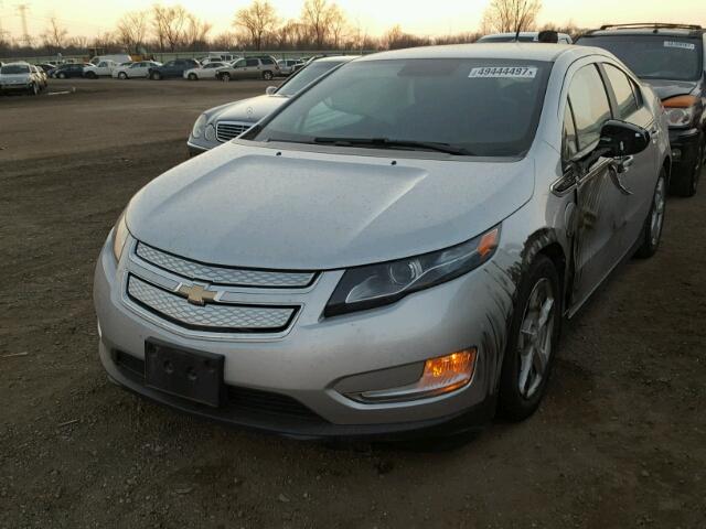 1G1RB6E41DU147841 - 2013 CHEVROLET VOLT SILVER photo 2