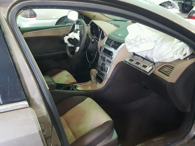 1G1ZA5EU9BF273332 - 2011 CHEVROLET MALIBU LS 金色 照片 5