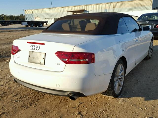 WAUJFAFH1BN007869 - 2011 AUDI A5 PREMIUM WHITE photo 4