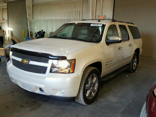 1GNSKKE73CR309344 - 2012 CHEVROLET SUBURBAN K WHITE photo 2