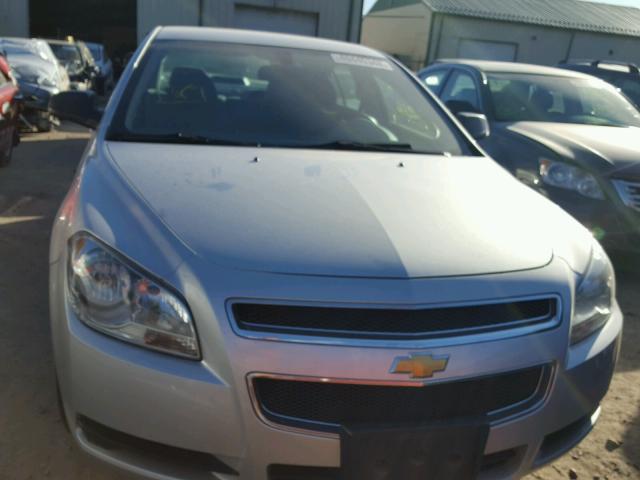 1G1ZA5EU6BF148367 - 2011 CHEVROLET MALIBU LS ვერცხლისფერი ფოტო 9