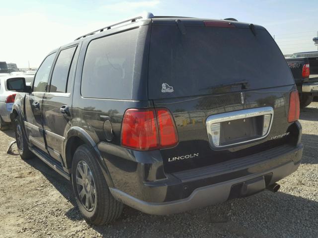 5LMFU27R43LJ47545 - 2003 LINCOLN NAVIGATOR BLACK photo 3